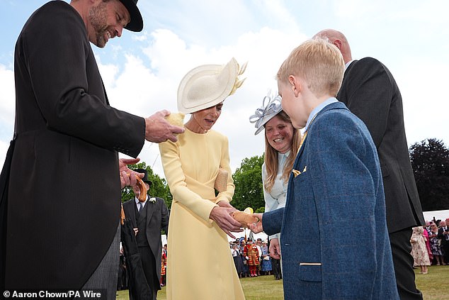 The Prince and Princess of Wales receive Jellycat soft toys and meet the family of Liz Hatton, mother Vicky Robayna, father Aaron and brother Mateo