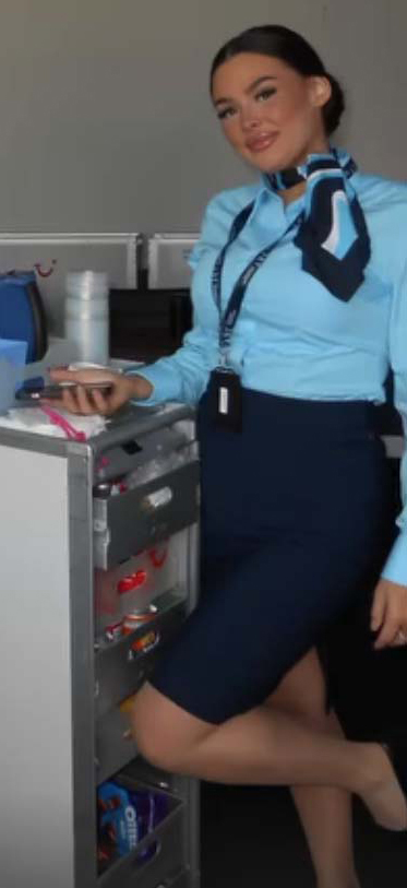A flight attendant accused of smuggling cannabis into Colombo.