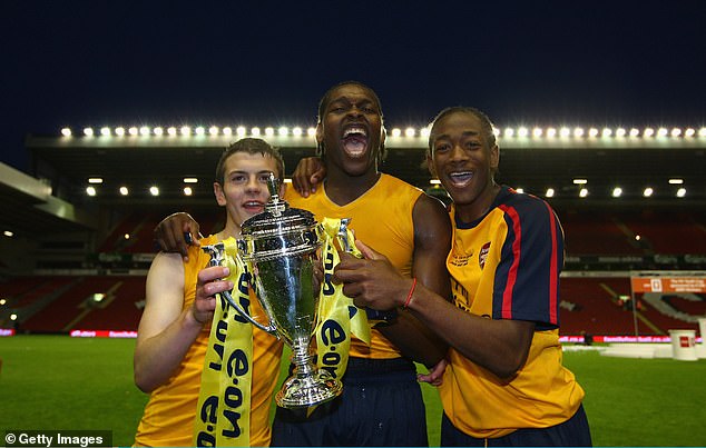 Emmanuel-Thomas (centre) won the FA Youth Cup with Arsenal in 2009, alongside Jack Wilshere (left) and Sanchez Watt (right)