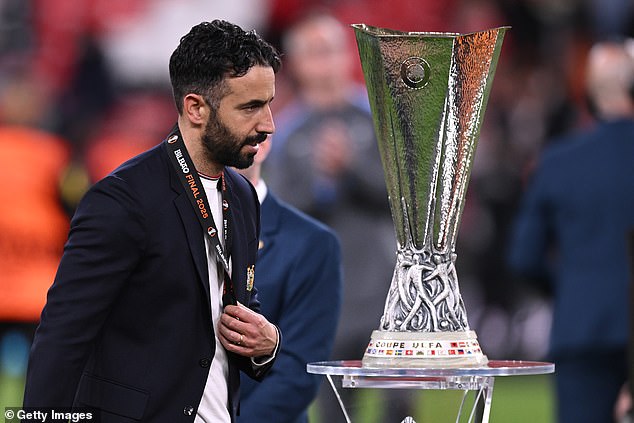 Ruben Amorim hinted he would leave Man United if he felt the board and fans had no confidence in his abilities