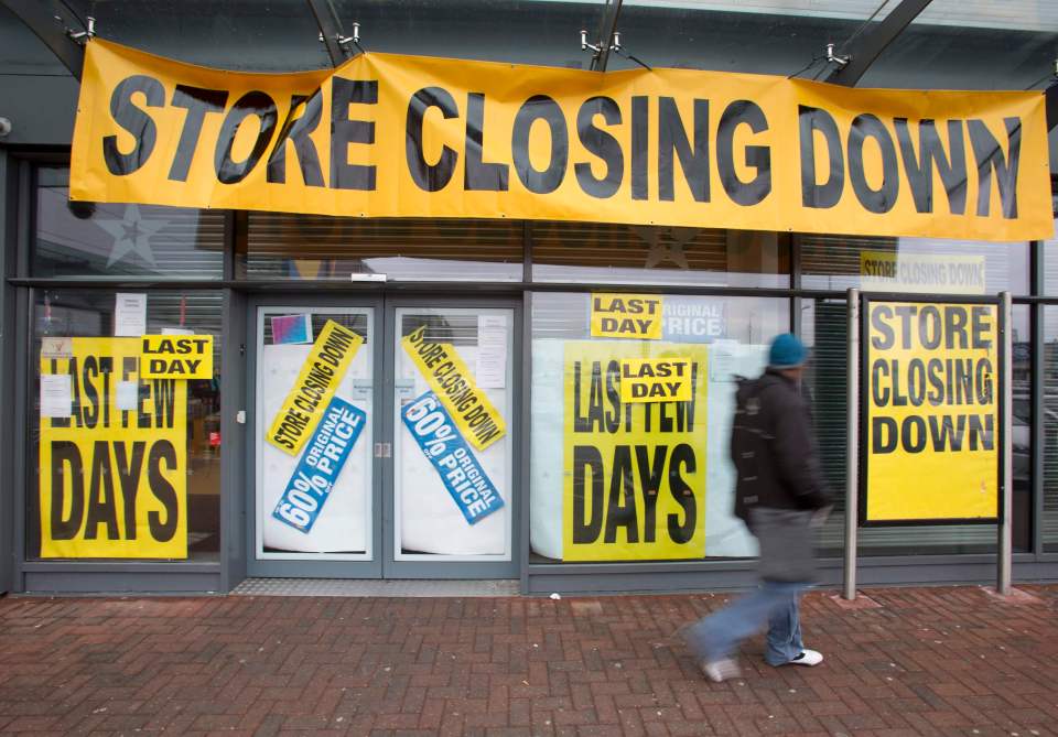A store closing down sale.