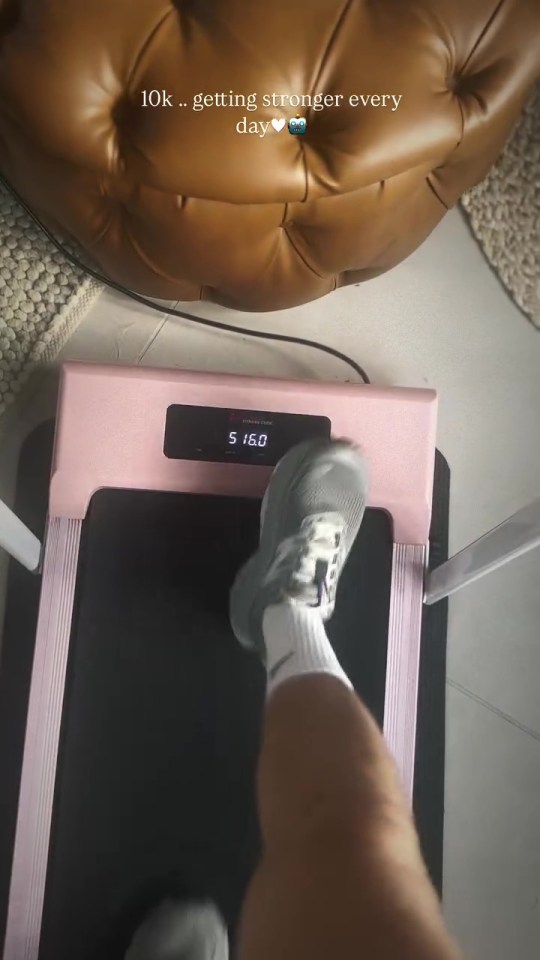 Person's leg on a pink treadmill, caption reads "10k... getting stronger every day".