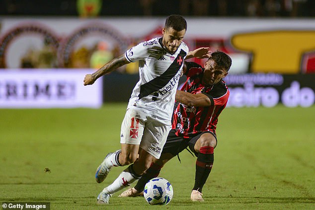 Coutinho's side last won a trophy in 2011, and are currently 13th in the Brazilian top flight