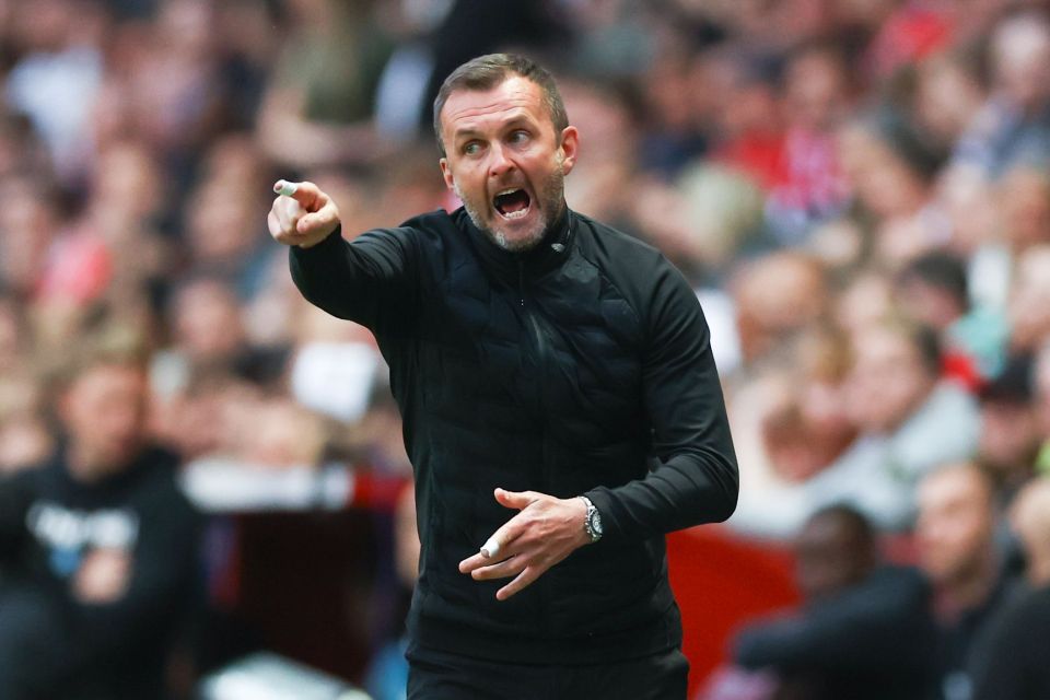 Nathan Jones, manager of Charlton Athletic, coaching during a match.