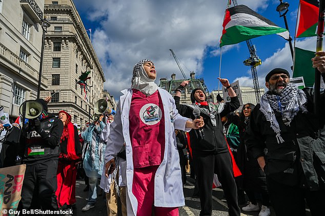 Pro-Palestinian people marched from Piccadilly to Whitehall in their latest protest last week