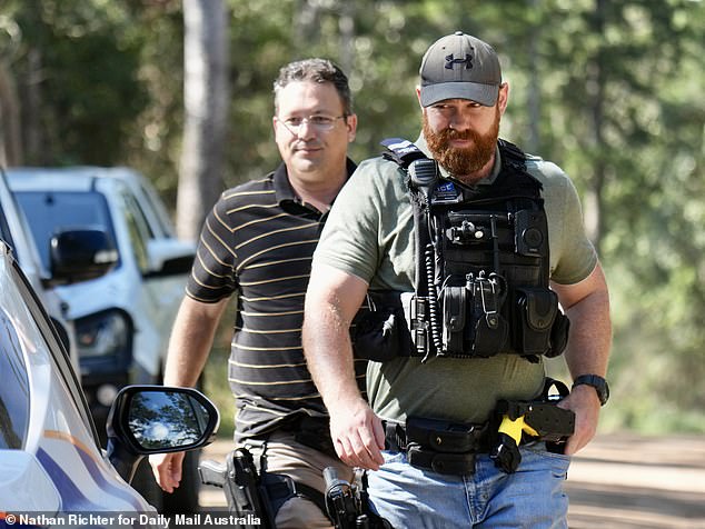 The search heated up on Saturday with additional teams of police joining the effort