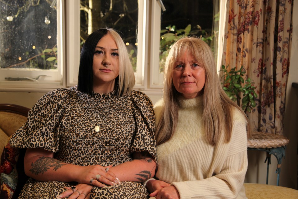 Sharon Simes with her daughter Krystal.