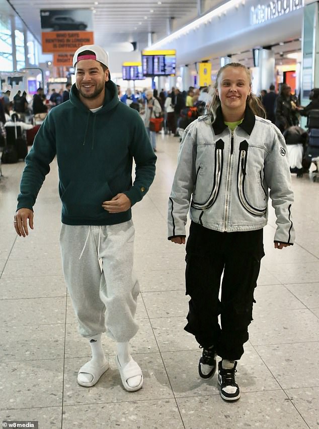 Fans have been sent into a frenzy over JoJo and Chris' connection