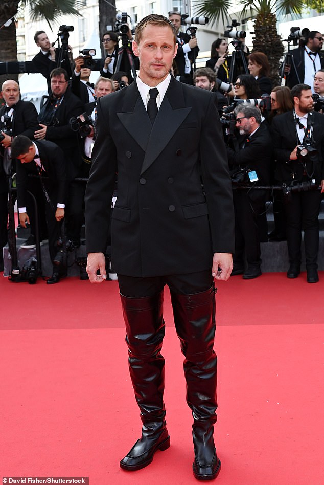 Alexander Skarsgard ranks as another male star with an above average shoe size and is thought to be a UK size 12