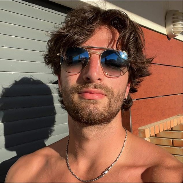 She had been in a relationship with Ben Goodfellow, 26, also a keen skydiver, for around six to eight months