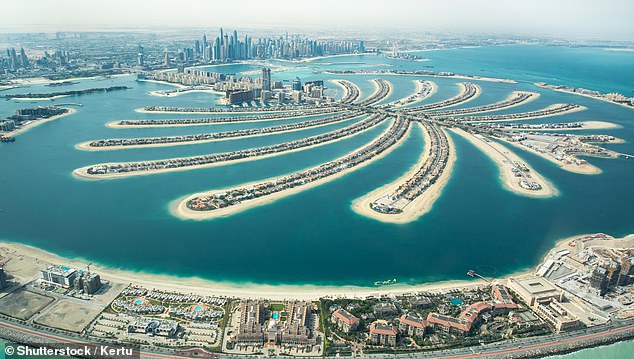 In Dubai boozing is already legal in tourist zones