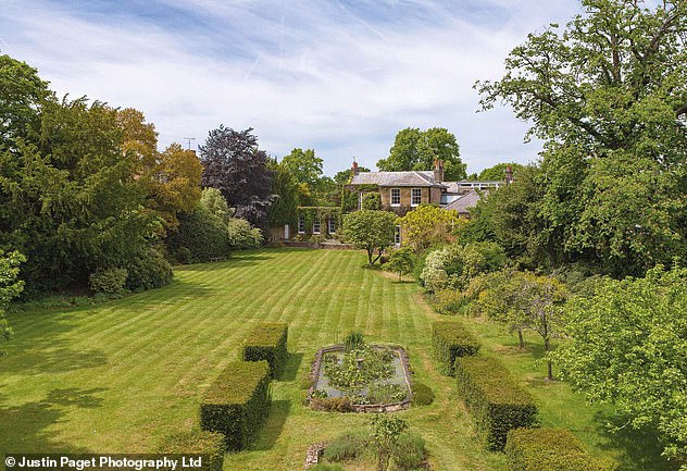 Homes on Hadley Green Road are known to go for millions of pounds, with current listings revealing one of the houses sold for £4.7m - in 2014
