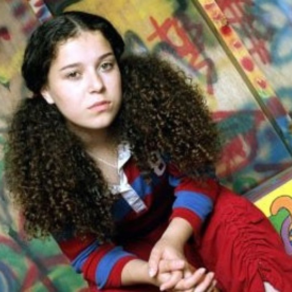 Dani Harmer as Tracy Beaker.