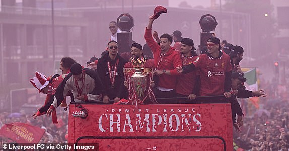 LIVERPOOL, ENGLAND - MAY 26: (THE SUN OUT, THE SUN ON SUNDAY OUT) Liverpool players during the Liverpool Premier League Champions parade on May 26, 2025 in Liverpool, England. (Photo by Andrew Powell/Liverpool FC via Getty Images)