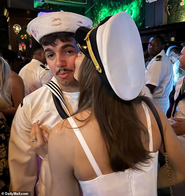 One infamous party rule? Don¿t lose your 'cover' (the sailors' white hats), which are essential for re-boarding the ships