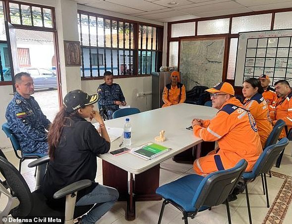 The Colombian Air Force has been working alongside first responders from the fire department, civil defense and Red Cross to locate Luis Sanabria, a systems engineer for the Transportation Ministry in the city of Villavicencio, who vanished while paragliding