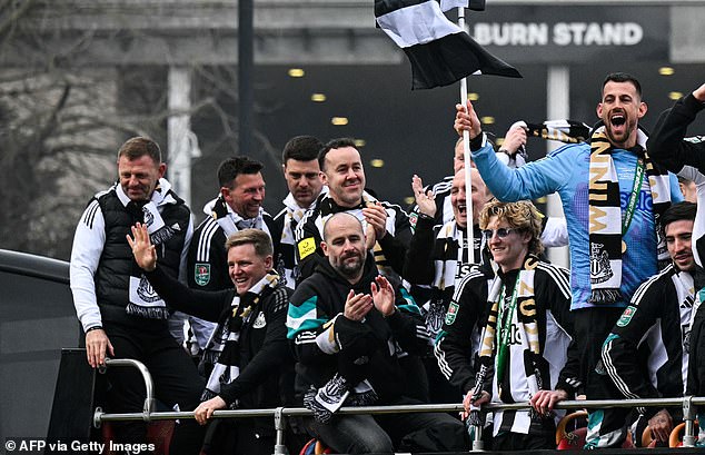 One image from the victory parade shows a beaming Howe waving to the crowd aboard the open-top bus. Next to him, Mitchell looks like he’s dropped a pound and found a penny