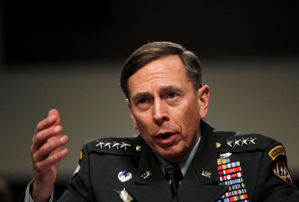 General David Petraeus testifying at a Senate hearing.