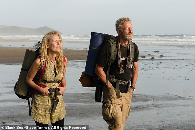 The Salt Path is based on a best-selling memoir by Raynor Winn (Gillian Anderson), which recorded the tribulations she and her husband Moth (Jason Isaacs) suffered after losing their family home