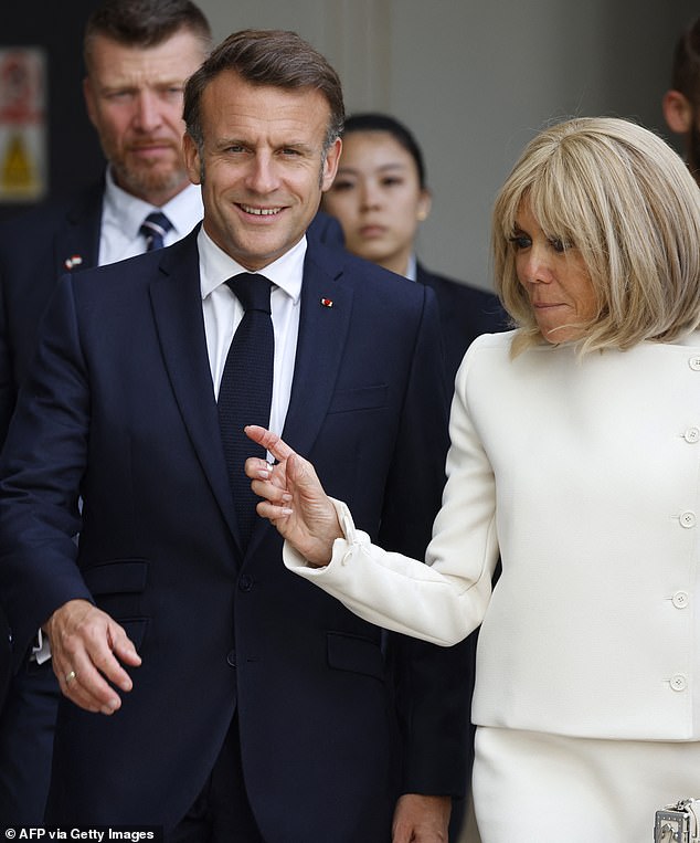 One pose 'seems slightly off-message here', Judi James suggests, when Brigitte 'suddenly takes a more dominant stance' and reaches out with a pointing index figure