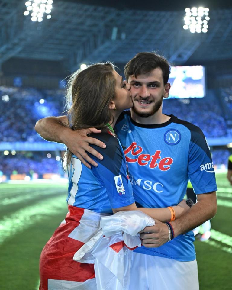 Nitsa Tavadze -  Khvicha Kvaratskhelia girlfriend, https://www.instagram.com/nitsatavadze/?hl=en), ,