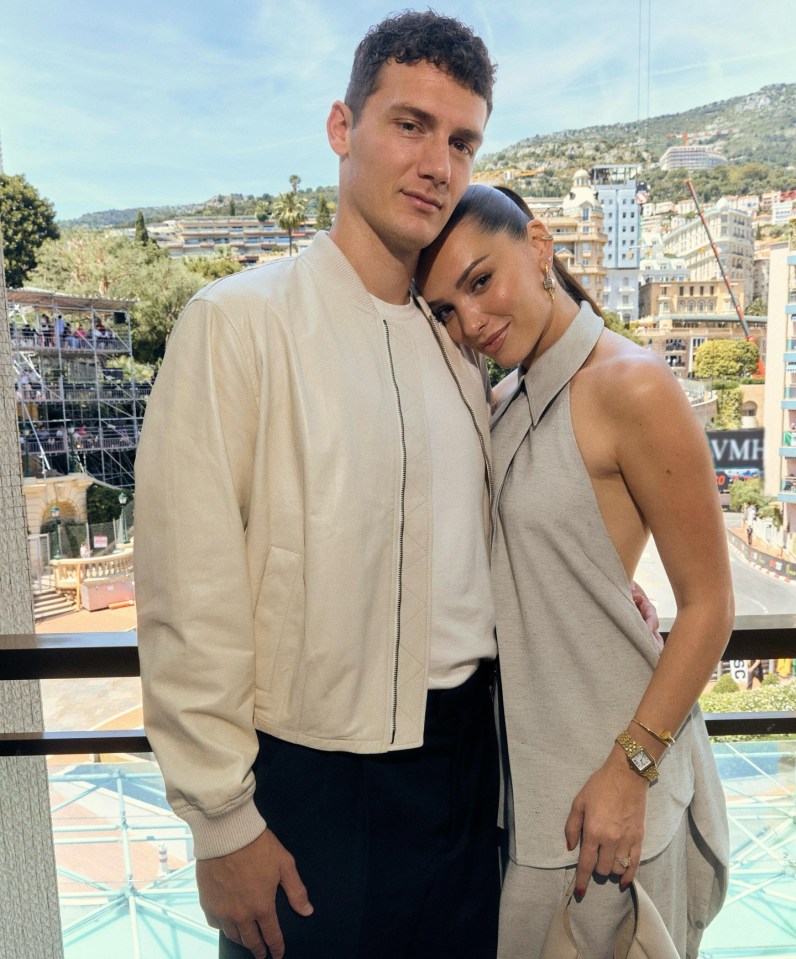 Kleofina Pnishi - Benjamin Pavard girlfriend, https://www.instagram.com/kleofina/?hl=en)