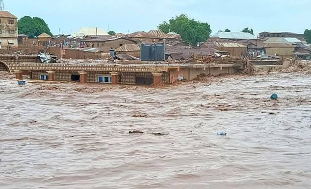 Communities in northern Nigeria have been experiencing prolonged dry spells worsened by climate change and excessive rainfall that leads to severe flooding during the brief wet season