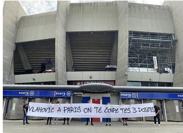 PSG ultras displayed a threatening message saying they will 'cut off' three of Dusan Vlahovic's fingers if he signed for them