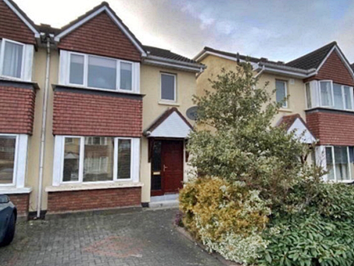 Photo of a family home in Ireland.