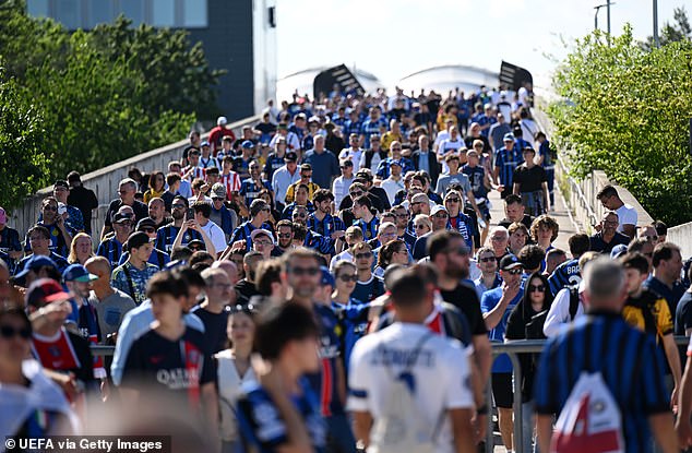 Floods of supporters have been making their way to the Allianz Arena for European football's showpiece game