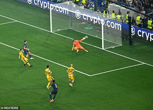 Doue then made it 2-0 when his effort hurtled past Yann Sommer at his near post