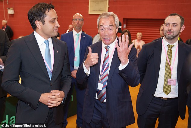 Reform UK leader Nigel Farage celebrates with colleagues after the party's victory in the Runcorn and Helsby by-election
