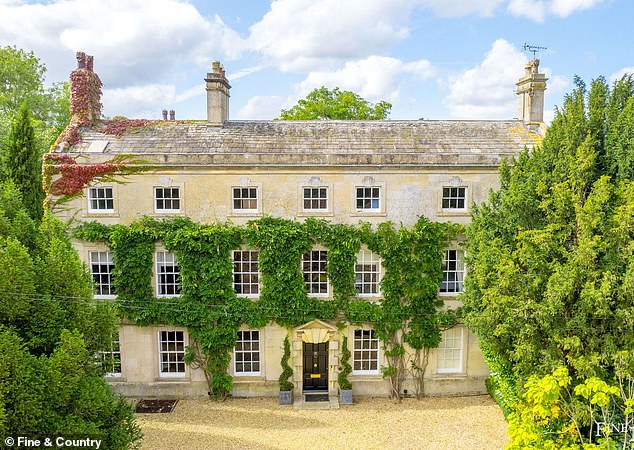 History: The Old Hall in Rutland was lived in by the family of Sir Gilbert Heathcote