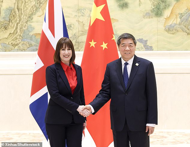 The Bank of England has warned Downing Street against allowing a Chinese embassy to be built near sensitive financial centres in London , Donald Trump ¿s security advisers have revealed. Pictured: Chinese Vice Premier He Lifeng and British Chancellor of the Exchequer Rachel Reeves
