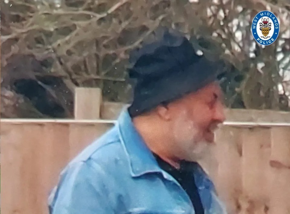 Surveillance image of a man in a denim jacket.