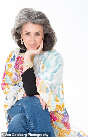 International best-selling author Jane Green offers sage advice on readers' most burning issues in her agony aunt column