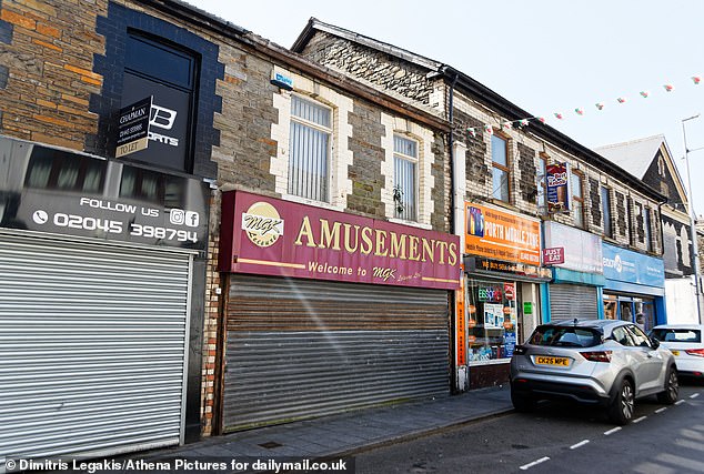 A Kurdish businessman has given the go ahead to open a sixth barber shop in a shuttered former amusement arcade in Porth