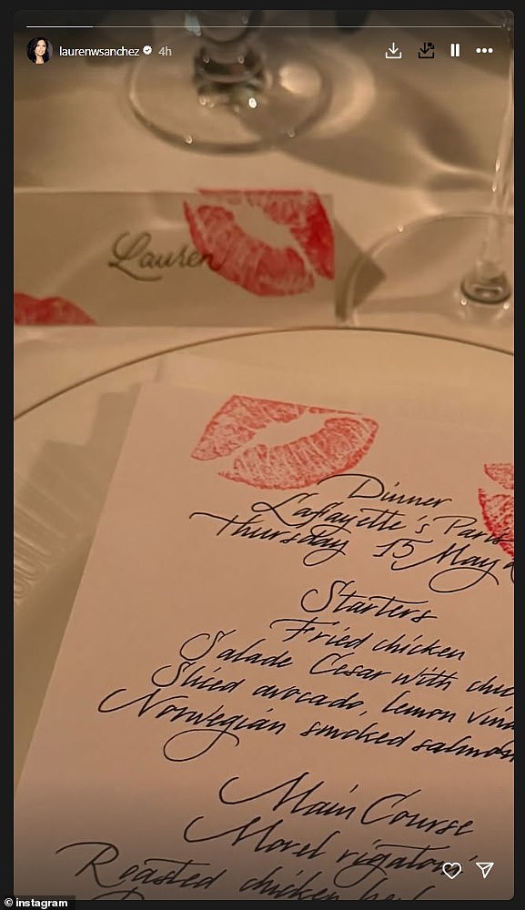 She and her famous friends enjoyed dinner at the historic Lafayette's Paris restaurant in Paris, which offers refined French dishes with a modern twist