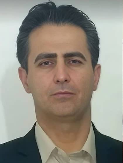 Headshot of Mehdi Hassani.