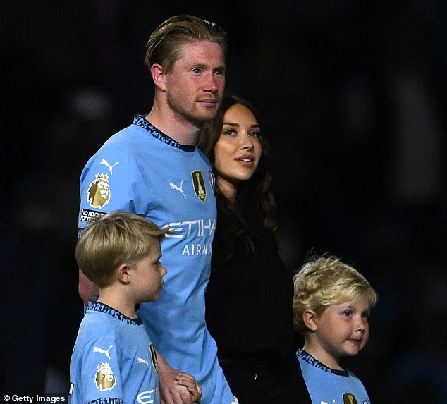 De Bruyne waved goodbye to Manchester City fans for the final time on Tuesday night