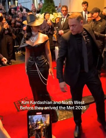 The 44-year-old reality star faced a near-fall as a security guard had accidentally stepped on her dress