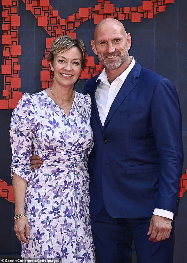 Alice Dallaglio has urgently applied to sell the couple's former home, in a bid to save her estranged husband from bankruptcy