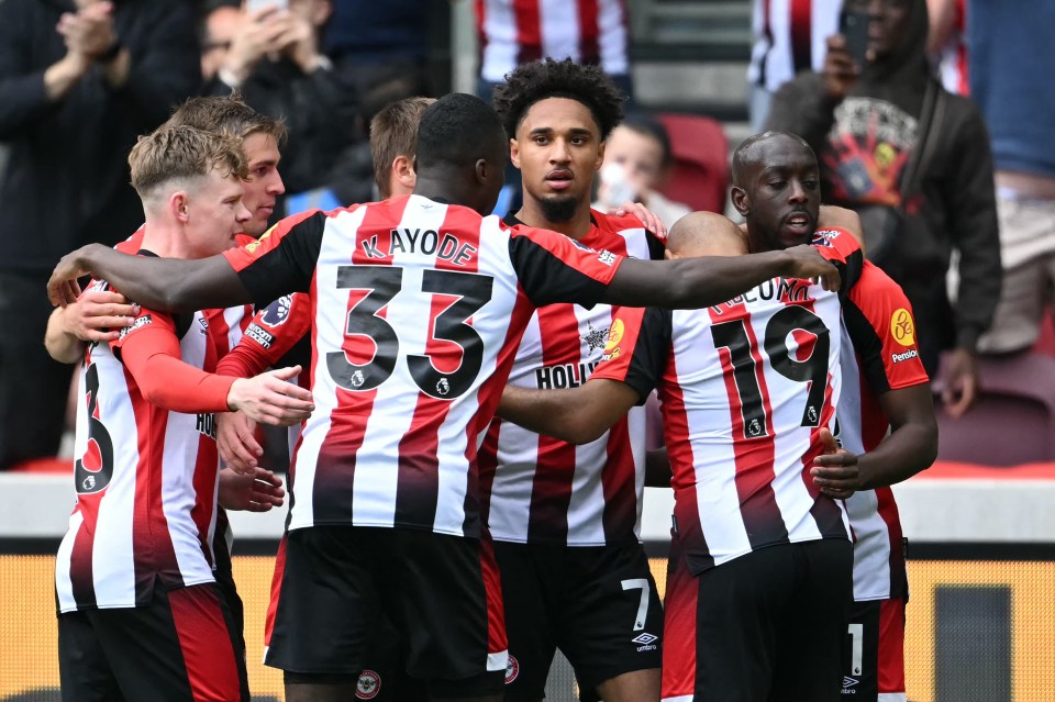 Brentford players celebrating a goal.