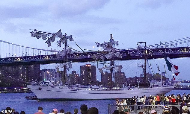 Tragedy struck Saturday evening when a massive 150-foot masts Navy vessel, known as the Cuauhtémoc Training Ship, carrying a crew of 277, hit the iconic New York City bridge