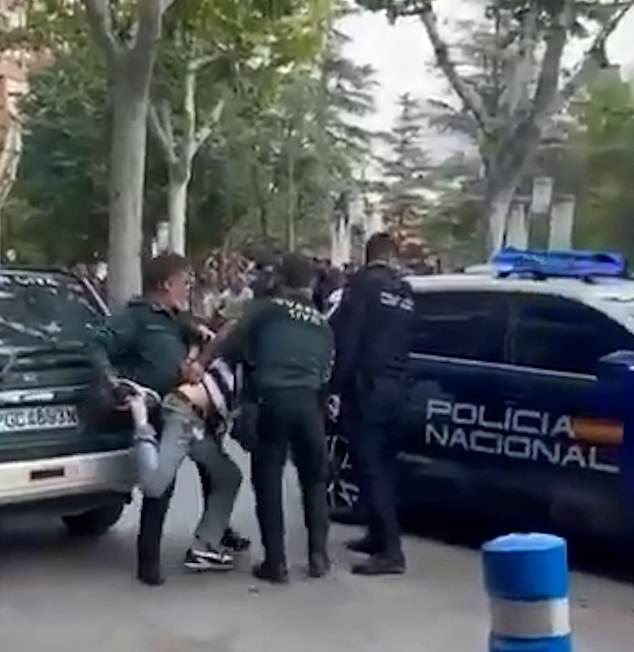 The incident started unfolding around 6pm yesterday when local police were alerted to the fact a driver was speeding the wrong way up the motorway towards Valencia.
