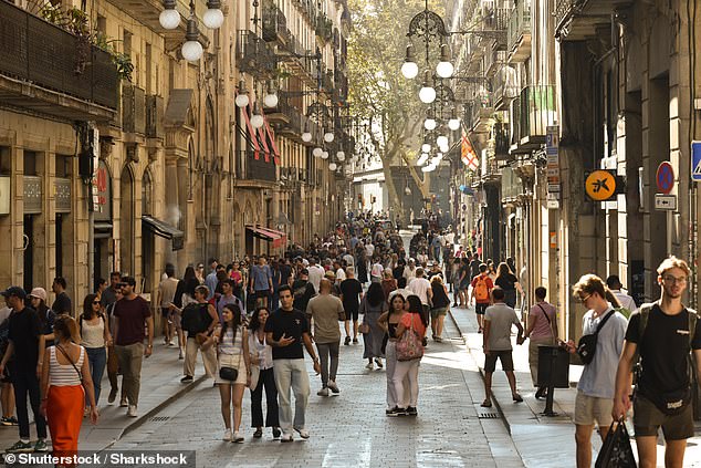 Spain has ordered Airbnb to remove more than 65,000 holiday homes from its platform as part of a crackdown on illegal listings