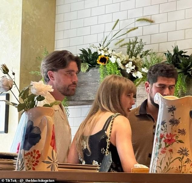 Travis Kelce and Taylor Swift arrived hand-in-hand for a Mother's Day lunch in Philadelphia
