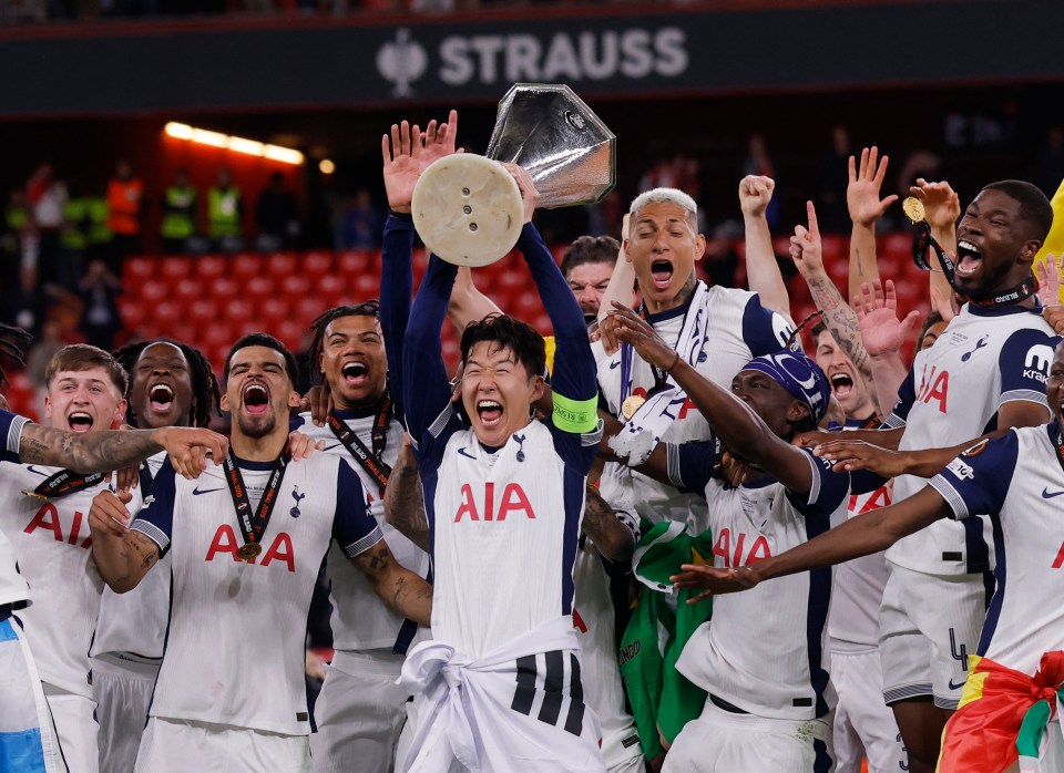Tottenham Hotspur players celebrating their Europa League victory.