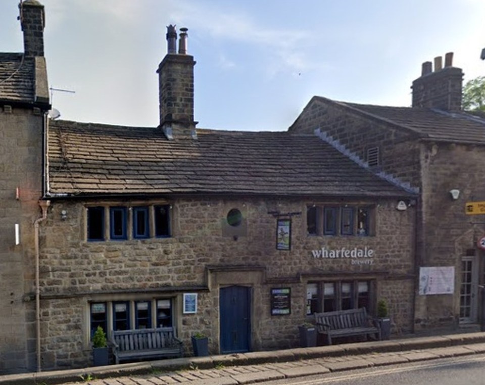 The Flying Duck pub in Ilkley, West Yorkshire, offering 7 pence pints.