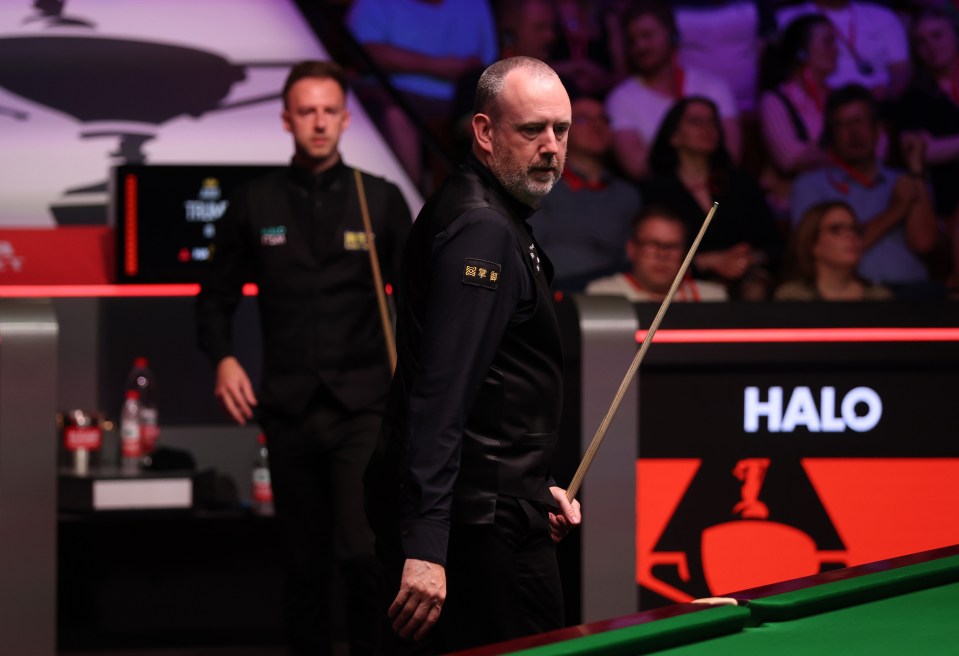 SHEFFIELD, ENGLAND - MAY 01: Mark Williams of Wales looks on against Judd Trump of England during the semi final match on day thirteen of the Halo World Snooker Championship 2025 at Crucible Theatre on May 01, 2025 in Sheffield, England. (Photo by George Wood/Getty Images)